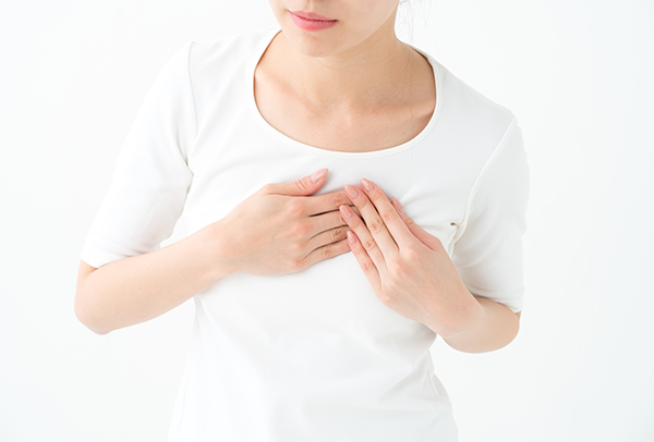 脂肪豊胸でしこりができる？検査でバレたりしない？